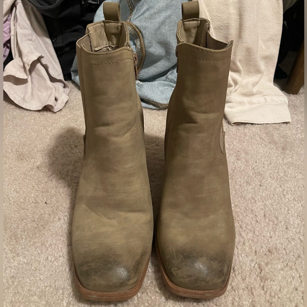 Pierre Dumas Brown Boots Size 8
